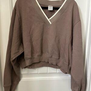 PINK Victoria's Secret Mauve Cropped V-Neck Pullover with Cream Trim